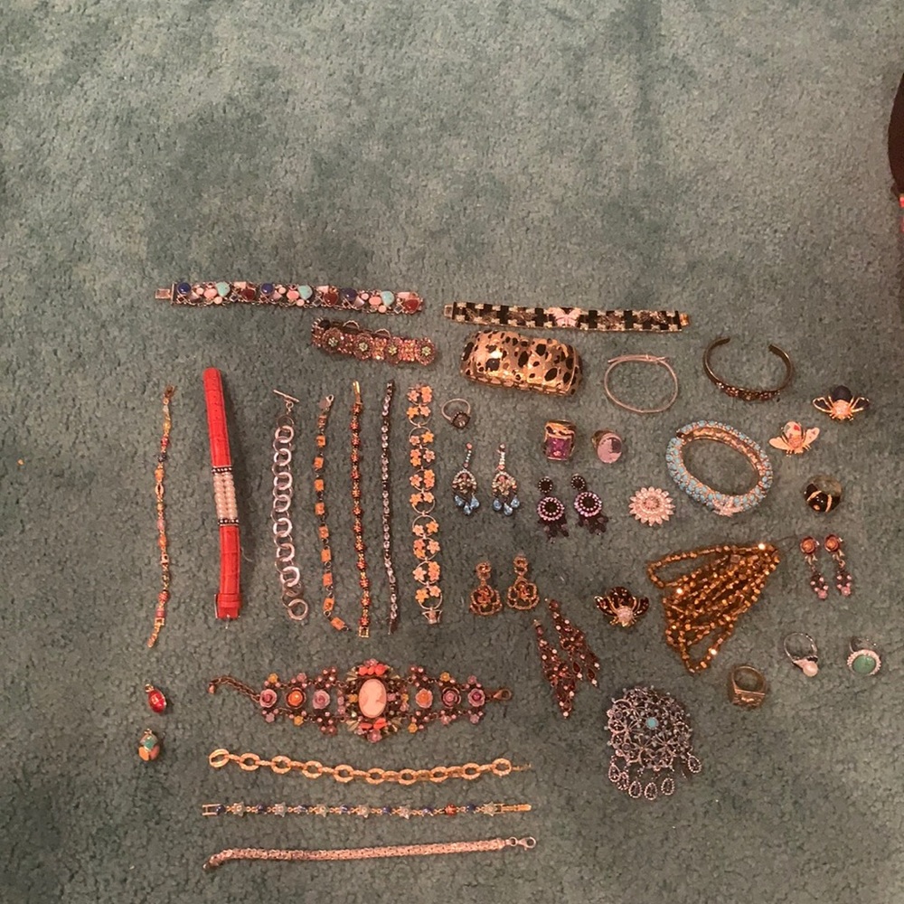 Bag of assorted jewelry